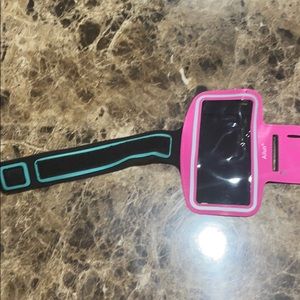 Arm phone band for working out